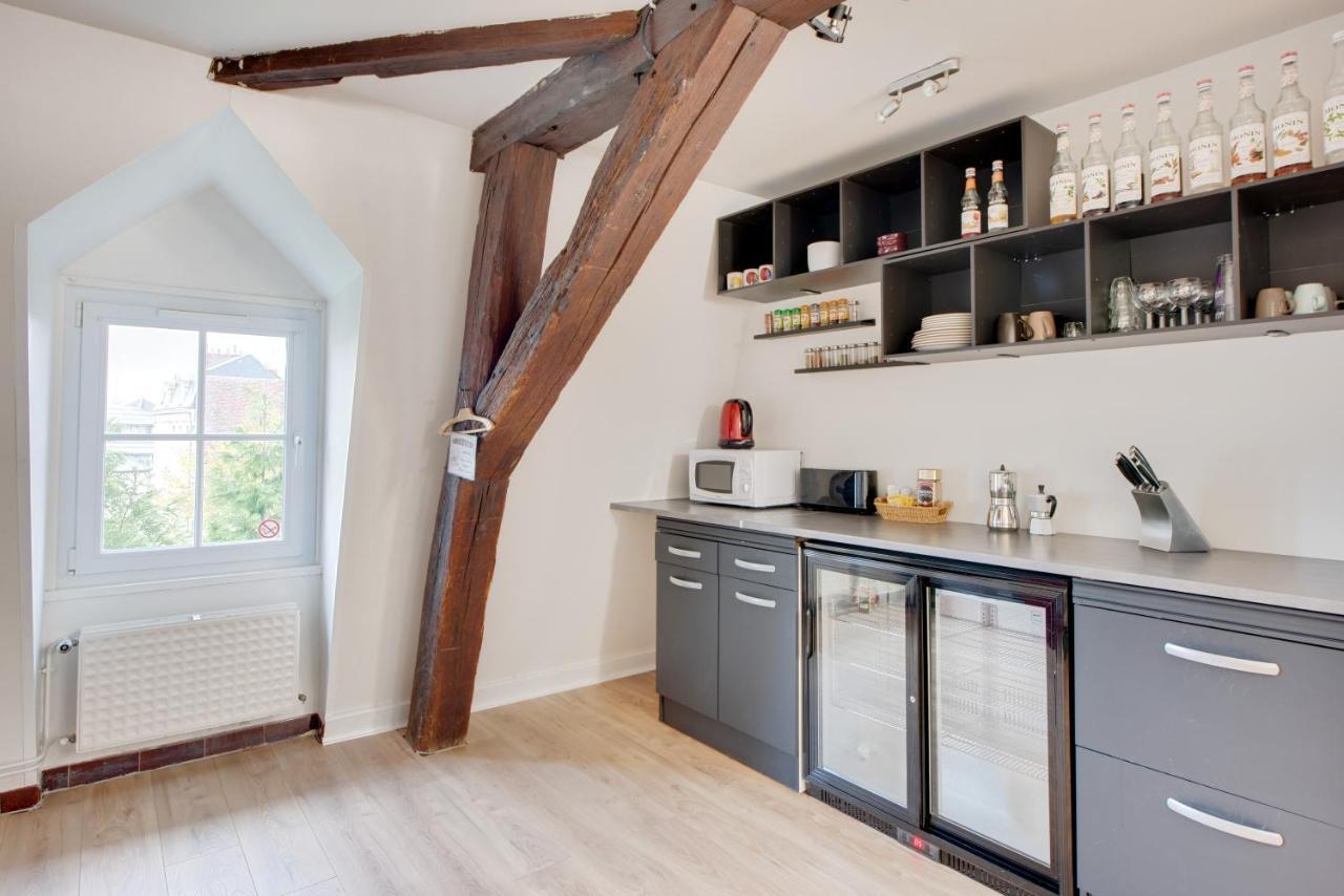 Le Grand Mirebeau - Parking Prive Apartment Bourges Luaran gambar